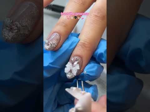 graduation nails inspo ๐โหโก