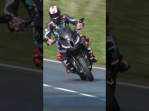 Adrenaline alert! 🔥 World’s fastest road racer Peter Hickman and the new BMW M XR Prototype IOM TT
