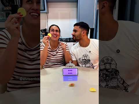 Trollando meu marido na brincadeira da batata kkkkk