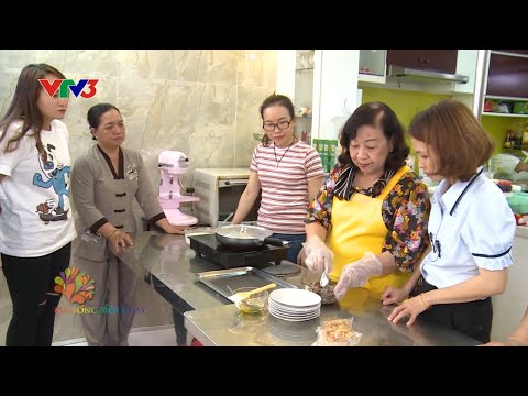 Lớp học dạy làm bánh miễn рhί của cȏ giáo 70 tuổi - Chu Thị