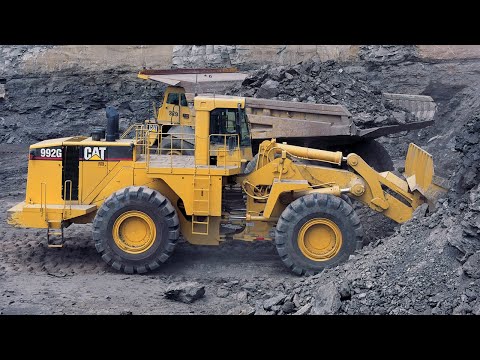 Caterpillar 992G: The Most Special Loader Ever? ⯮ BEST OF SHORTS (AUG 2024 PT.2)