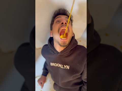 مفطر في رمضان😱نهايه غير متوقعه😂#shorts