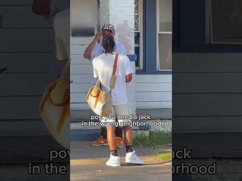 REACHING IN MY BAG 🎒🏚️📒  #jimtavis #prank #prankvideo #explore #short #shortshorts