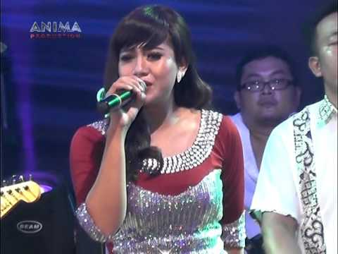 HITAM DUNIAMU PUTIHNYA CINTAKU - SELLY PRAWOTO   AMELIA RASA CAMELIA KEMLOKOMANIS