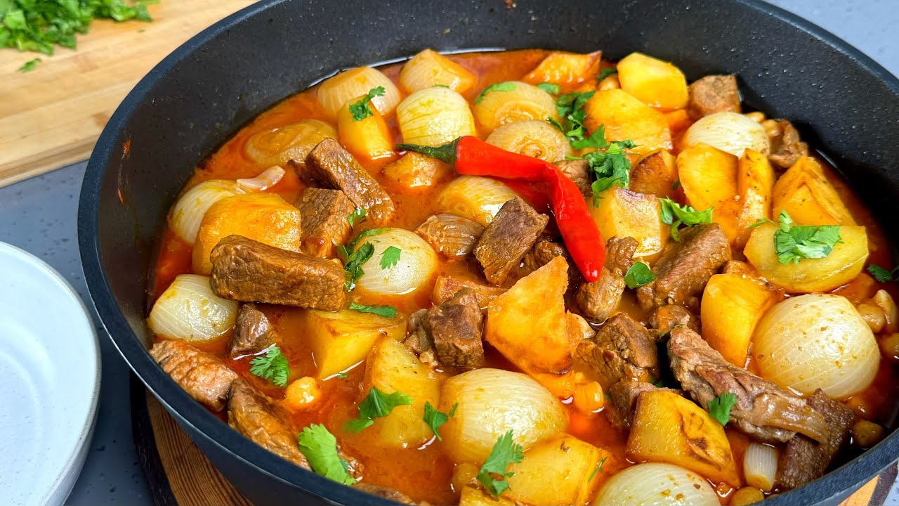 Обалдеть как ВКУСНО! Луковое МЯСО, остановиться невозможно! Рецепт на сковороде, просто и вкусно