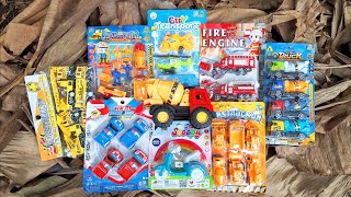 Menemukan Mobil Mainan Baru, Mobil Molen, Kereta Api, Truk Pasir, Damkar, Excavator, Bus Tayo, Crane