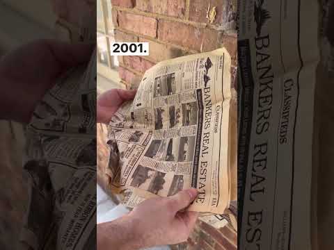 You’ve got to be kidding me!! How freaking cool is this original mail slot?! Talk about a treasure!