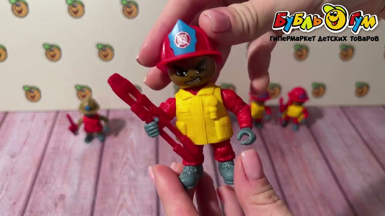 Фигурка Funky toys Пожарная бригада 8см в ассортименте - видео