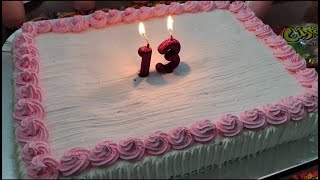 BOLO DE ANIVERSARIO SIMPLES TAMANHO FAMILIA