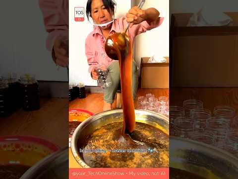 THICK HONEY 🍯 | pouring into the jar with zero drips 😲  #homemadehoney #crafts #skills #shorts