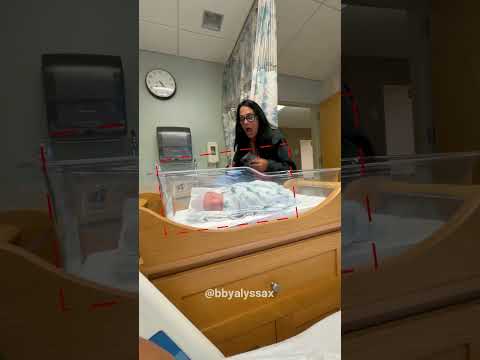Mom Rushed to the hospital #shortvideo #hospital