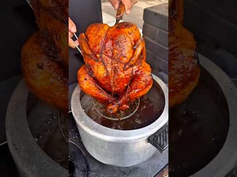 FIZ UM FRANGO FRITO INTEIRO NA PANELA DE PRESSÃO 🍗🐓 #frangofrito