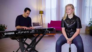 Reneé Rapp | “Perfect” - Pink