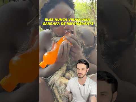 Primeira vez vendo uma garrafa de refrigerante. #giftideas #Tribo #Cultura #Mundo #Viral