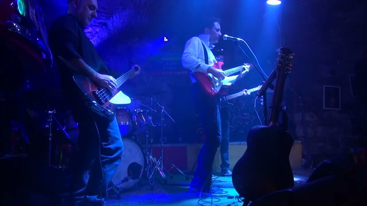 The Wave - The Cure Tribute Band