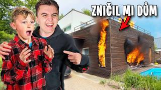 Strávil jsem 24 Hodin s Fanouškem!
