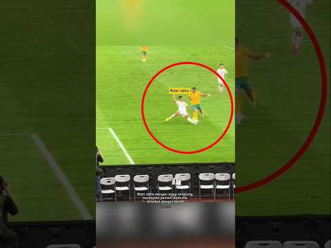Tackle bersih Rizki ridho saat lawan pemain Australia #shorts #timnasindonesia