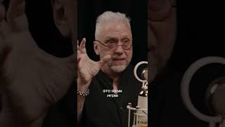 🎭 Сколько ролей мы играем за один день?