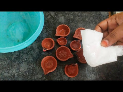 அகல் விளக்கை இப்படி ஈஸியா சுத்தம் செய்ங்க/ agal vilakku cleaning tips/ cleaning tips