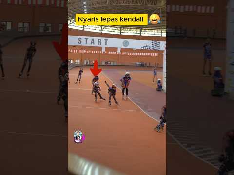 Serunya main sepatu roda, daily routine Monastana #shorts #short #sepaturoda #skatepark #viral