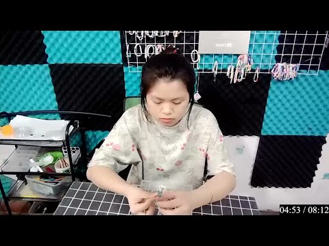 "Chuyến du hành không gian khám phá những hành tinh xa xôi"