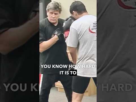 Dont duck punches (this is better) #boxing #joelewis #martialartist #combatsport #fighttechniques