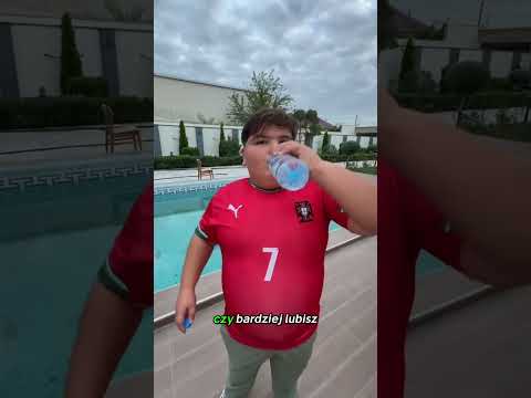 Co się naprawdę dzieje, gdy pijesz Coca-Colę i jesz Mentosy? 😱 #shortvideo