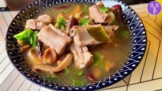 ဝက်နံရိုးစွပ် Pork ribs soup