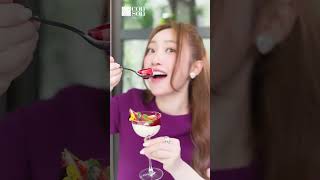 Redfruit Panna Cotta dẻo mịn tráng miệng hoàn hảo cả về vị giác lẫn thị giác