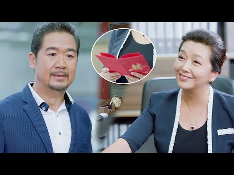 小三上位給妻子發婚禮請柬挑釁，殊不知妻子不是好惹的，1個舉動讓狗男女傾家蕩產！