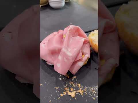 Mortadella stracciata e pistacchio……..Vieni a trovarci e scopri i sapori del nostro menù