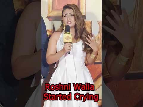 Roshni Walia Breaks Down in Tears | Mrunal Thakur Support at Son of Sardaar 2 Trailer Launch #shorts