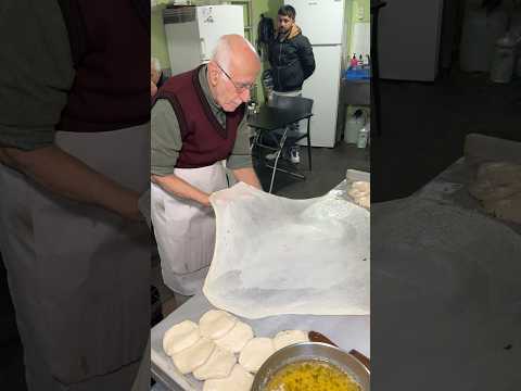 85 yaşında Börekçi Tevfik usta #food #reklam Antalya.