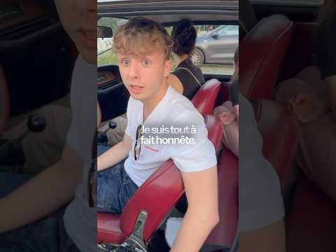 IL FAIT UN PRÊT ÉTUDIANT À TAUX ZÉRO POUR S'ACHETER UNE VOITURE DE COLLECTION