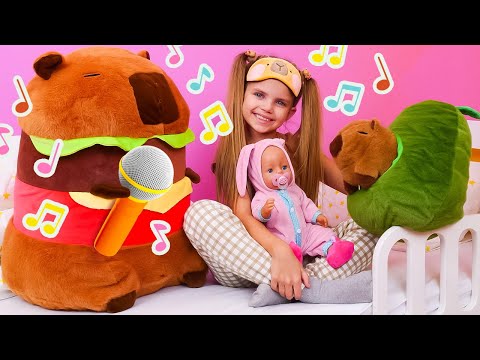 Karaoke con Maya y Lina. ¡Cantemos una canción sobre los capibaras!