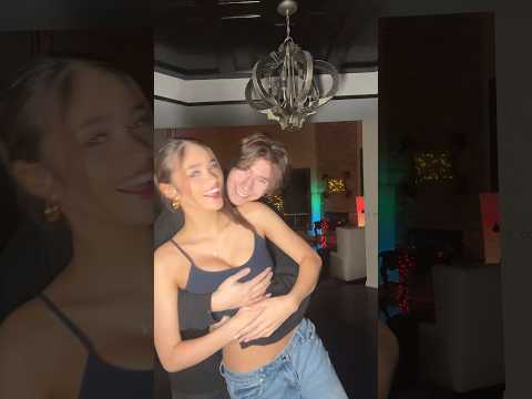 Take a look at my girlfriend #cupidschokehold #takealookatmygirlfriend #couple #girlfriendstatus