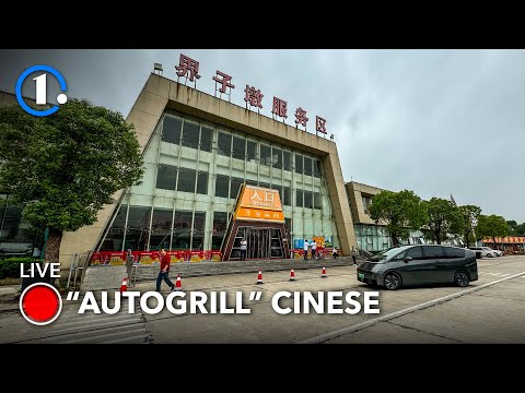 DENTRO UNA STAZIONE DI SERVIZIO CINESE 🇨🇳