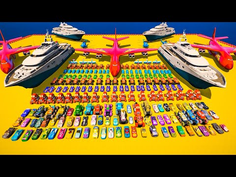 TRANSPORTING PIXAR CARS & FRUITS WITH COLORED & JOHN DEERE vs CLAAS vs TRACTORS - BeamNG.drive #962