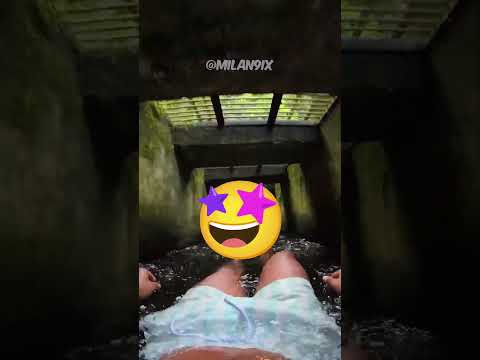 ¡Este tobogán de agua es genial!😎