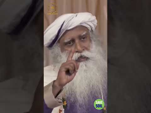 एक लड़की ने सध्गुरु से पूछा सवाल || #Sadhguru Sadupdesh || #SpreadWisdom #SaveSoil #shorts