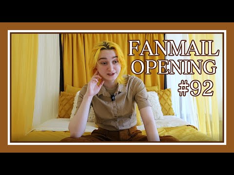 Answering lots of new questions! | Fanmail Opening [#92]