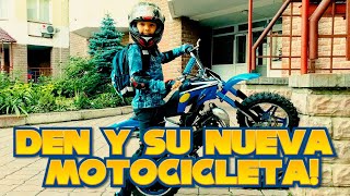 Den y su Nueva Motocicleta! | Motos para niños!