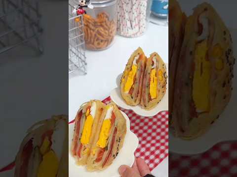 Quick and Easy Breakfast Eggs Sandwich Recipe