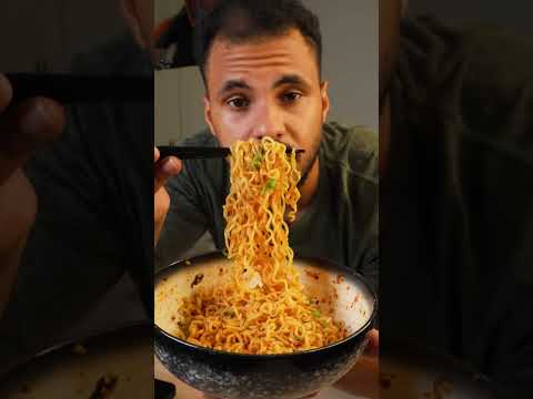 عماد رامن | اندومي سبايسي بالثوم
