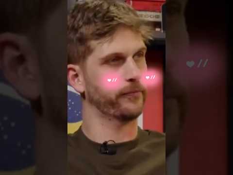 O FRANCÊS É TÃO FOFINHO: