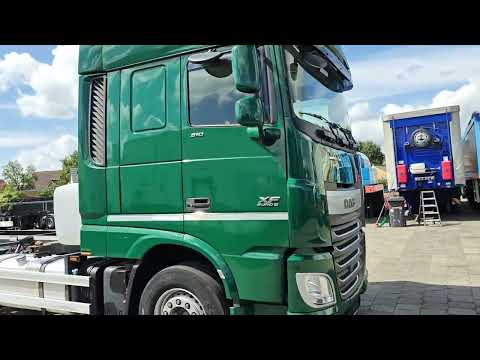 DAF XF510 8x2/4 SuperSpaceCab Euro6 - Retarder - StandAirco - 20FT ContainerCombi + 3 Assige Renders aanhanger - | Vrachtwagens | Containertransport