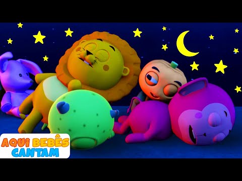 Dez Monstros na Cama! Música infantil | Rimas Assustadoras | Aqui Bebês Cantam