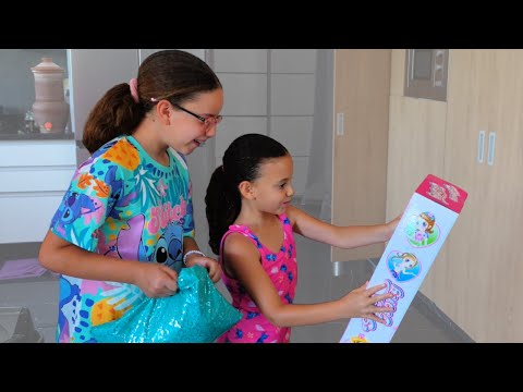 VLOG   CADEAUX pour les FILLES qui préparent le REPAS pour PAPI et MAMIE