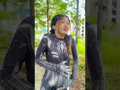 Spidergirl gets pregnant and gives birth to nerf gun, thor hammer,... destroy giant Chucky #shorts
