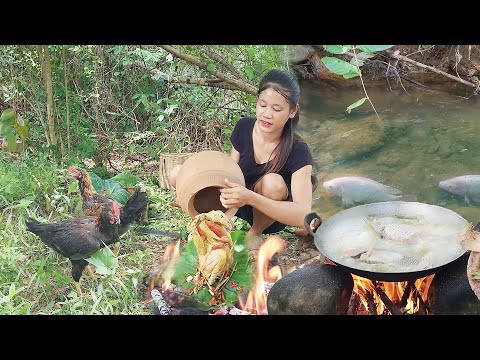 Redfish soup chili tasty, Chicken burned with chili sauce, Spicy fish cooking So delicious food